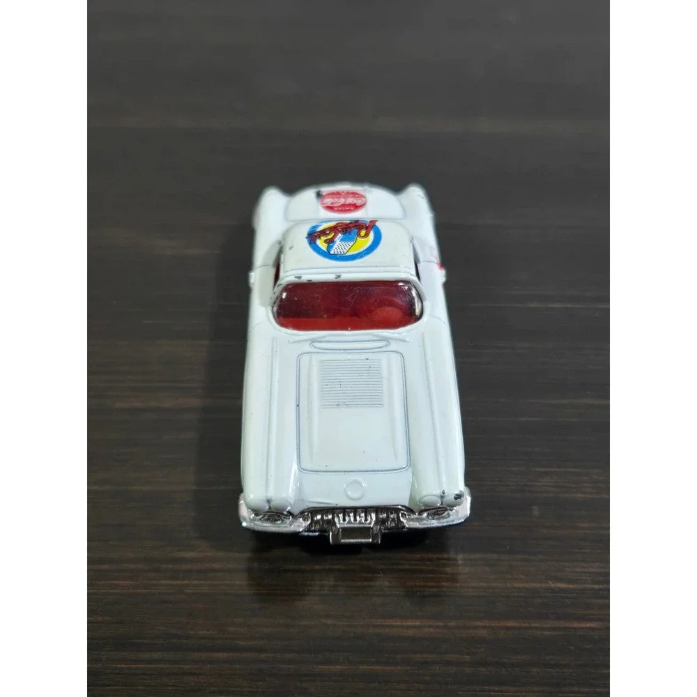 Coca-Cola Chevy Corvette '58 Diecast Car White Red Interior Loose